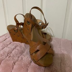 Wedge sandals